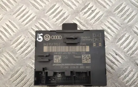 Audi A5 8T 8F Door control unit/module 8K0959795E