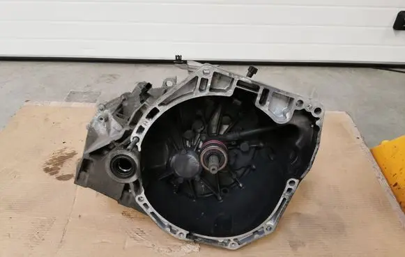 Nissan Juke I F15 Manual 6 speed gearbox 320100960R 32010BV80A TL4143