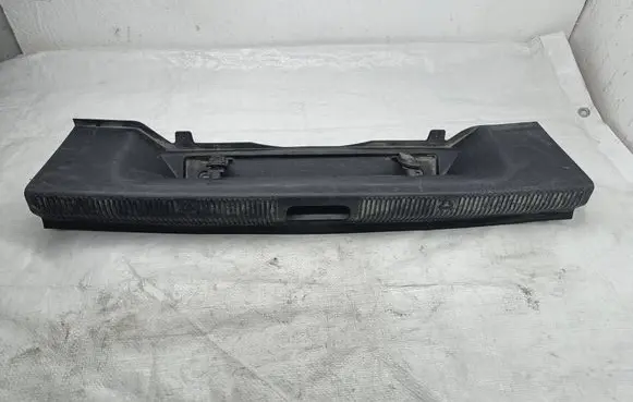 Skoda Yeti (5L) Trunk/boot sill cover protection 5L6863459A