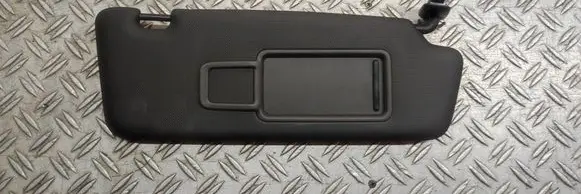 Sun visor