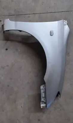 Toyota Corolla E120 E130 Fender