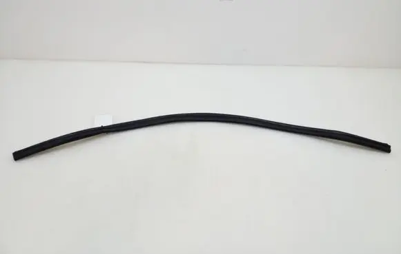 Mercedes-Benz S W221 Engine compartment rubber A2216280098