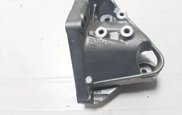 Volvo XC40 Driveshaft support bearing bracket 32325434