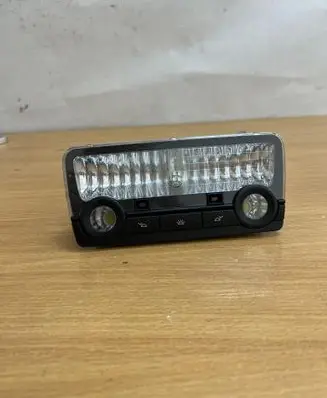 BMW 5 F10 F11 Front seat light 6570100000 D5417
