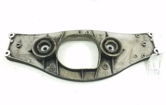 Mercedes-Benz S W221 Rear differential/diff mount bracket A2213521406