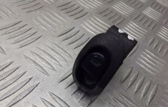 Lancia Lybra Electric window control switch A223