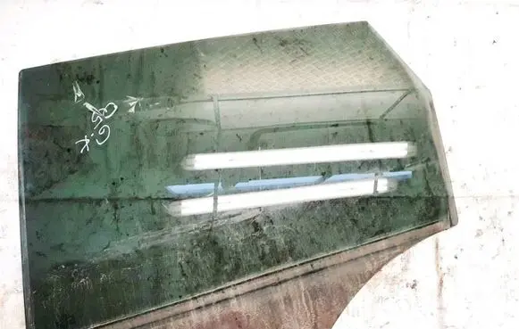 BMW X5 E70 Rear door window glass dot615m40vgas3