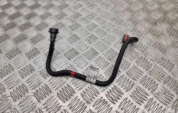 Ford Focus Fuel line pipe JX619J332AB