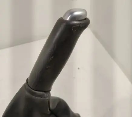 Handbrake/parking brake lever assembly