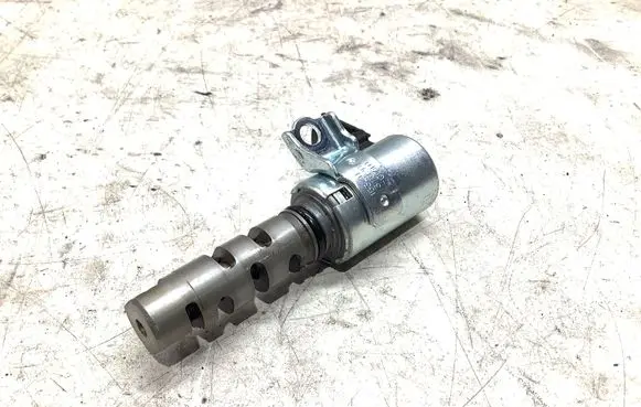 Lexus IS 220D-250-350 Camshaft vanos timing valve 1534031020 15340310200710