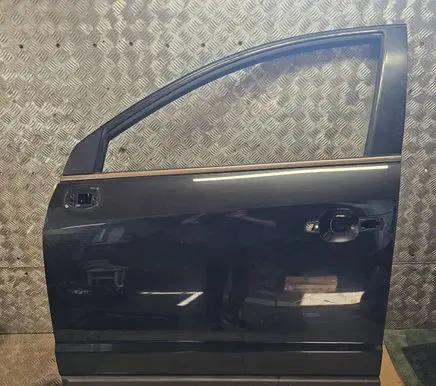 Opel Antara Front door
