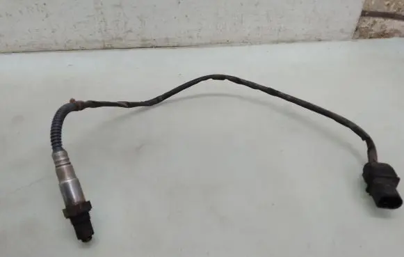 Volkswagen PASSAT B6 Lambda probe sensor