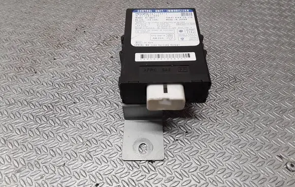 Isuzu Trooper Immobilizer control unit/module 897168413 627601000
