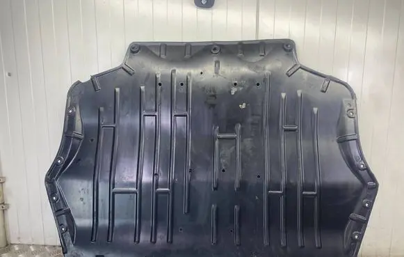 Volkswagen Caddy Engine splash shield/under tray PLYTACADDY