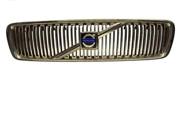 Front bumper upper radiator grill