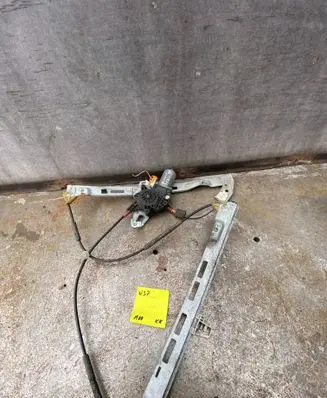 Peugeot 206 Front door window regulator with motor 