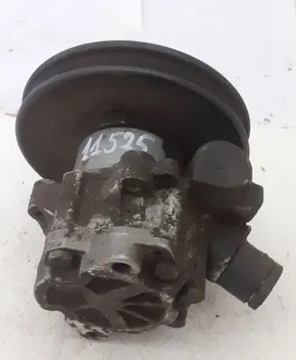 Volkswagen Transporter - Caravelle T4 Power steering pump 074145255A 701422155B