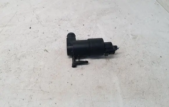 Toyota Verso Headlight washer pump 853300F020
