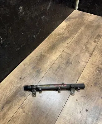 Fuel main line pipe