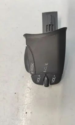 Ford Focus Multifunctional control switch/knob 98AB14K147AC G952A