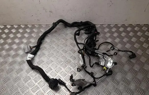 Volkswagen T-Roc Engine installation wiring loom 05C971610C