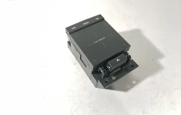 Head unit multimedia control