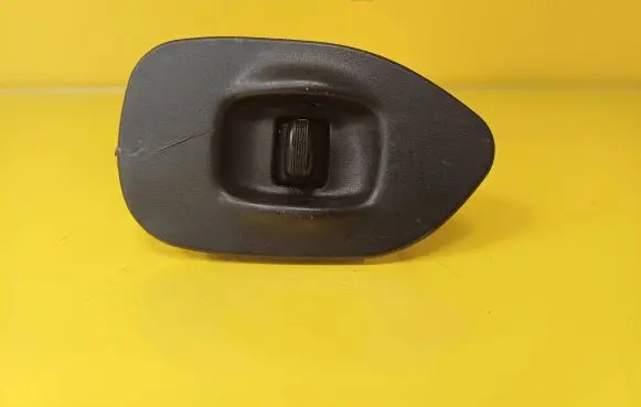 Subaru Legacy Electric window control switch S73501320