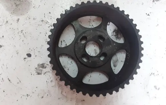 Volvo XC90 Camshaft pulley/ VANOS 8631554