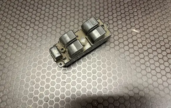 Mazda 6 Electric window control switch