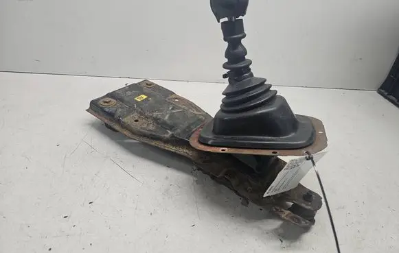 Opel Omega B2 Gear shifter/selector