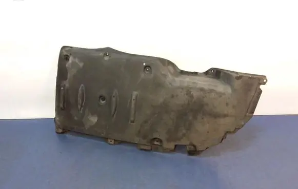 Toyota Corolla E210 E21 Front underbody cover/under tray 58399-02180