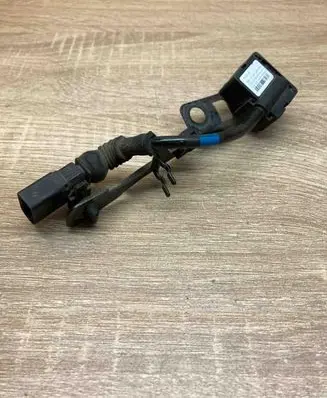 Audi A8 S8 D3 4E Acceleration sensor 4E0907651G 4E0616576J