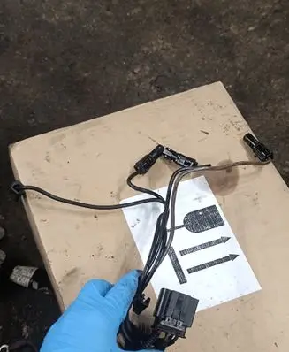 BMW X5 F15 Glow plug wires 7811930