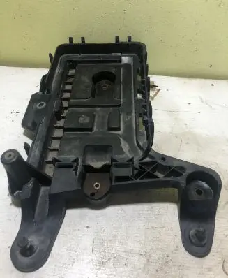 Skoda Superb B6 (3T) Battery tray 