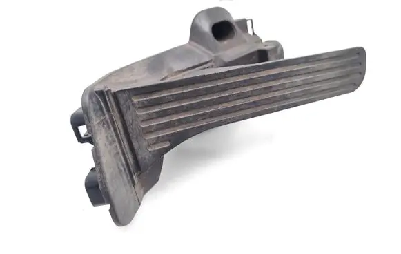 Volkswagen PASSAT B7 Accelerator throttle pedal 1K2721503AJ 6PV011040-05