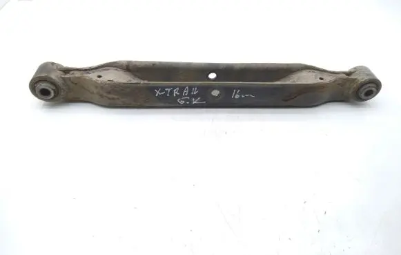 Nissan X-Trail T32 Rear upper control arm/wishbone