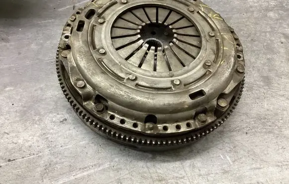 Dodge Avenger Clutch set kit TYPM240E SACHS 05106016AA