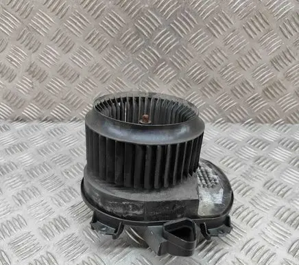 Mercedes-Benz CLA C117 X117 W117 Heater fan/blower CZ1163600756 A2469061601