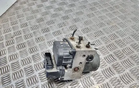 Nissan Almera Tino ABS Pump 0273004505 090303 00370