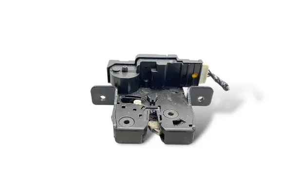 Nissan Micra Tailgate/trunk/boot lock/catch/latch