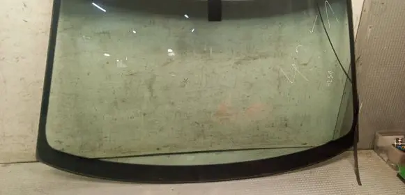 Audi A8 S8 D3 4E Front windscreen/windshield window 