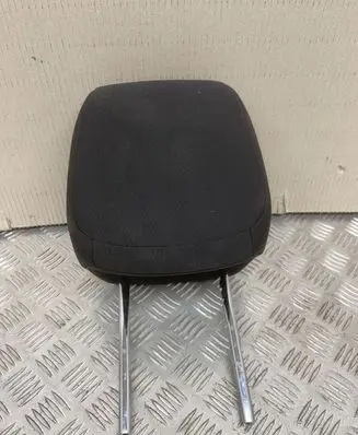 Nissan Leaf I (ZE0) Front seat headrest 