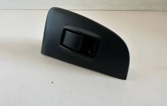 Toyota Avensis T250 Electric window control switch 7423105140