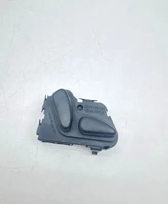 Mercedes-Benz E W211 Seat control switch 2108213751