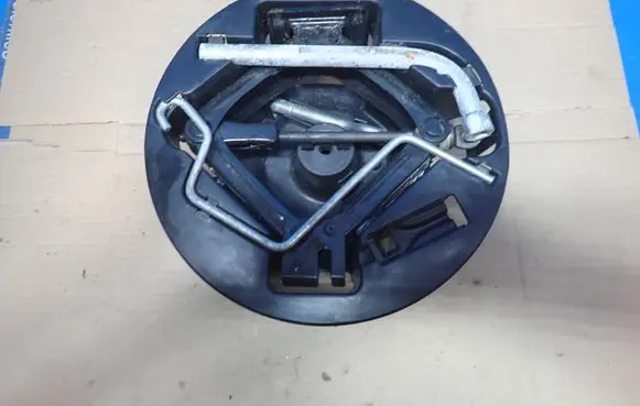 Fiat 500 Lift Jack 51716187 ST3617 C819