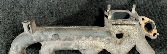 Volvo V70 Exhaust manifold