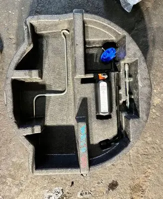 Toyota Yaris Glove box in trunk 649930D040