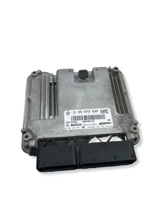 Opel Insignia A Engine control unit/module 55573539 55573560 0281015774