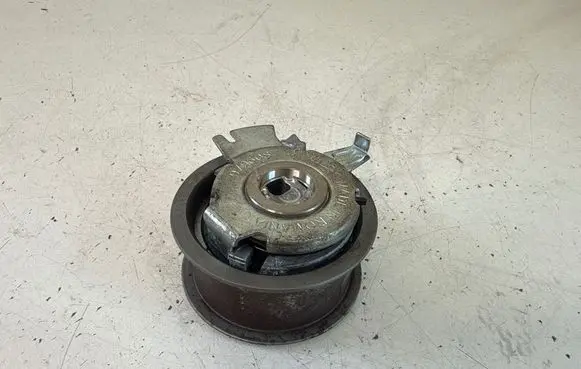 Volkswagen Caddy Alternator belt tensioner 919608