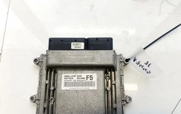 Chevrolet Epica Engine control unit/module sim2kd160 sim2k-d160
